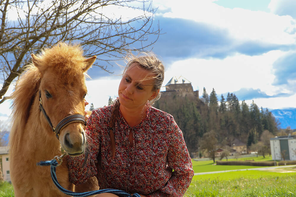 Das Pony und Sigrid Heimhilcher